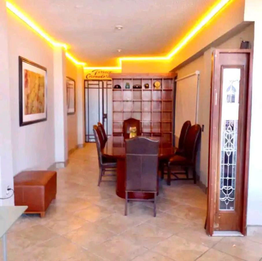 Presidential Suite Tijuana Bagian luar foto